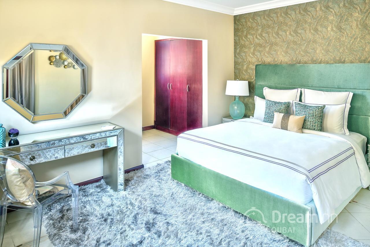 Dream Inn - Luxury Palm Beach Villa Дубай Екстер'єр фото